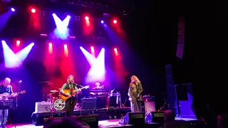 Melissa Janssen & Björn van der Doelen - Broken Wings / As Ge Ooit (@Effenaar)