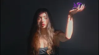 Nini Iris - Psycho (Official Visualizer)
