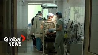 Inside a Ukrainian military hospital: “We can do 1 surgery from 8 AM to 5 AM”