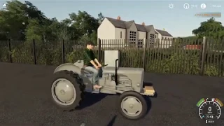 Farming Simulator 19: Little Grey Fergie