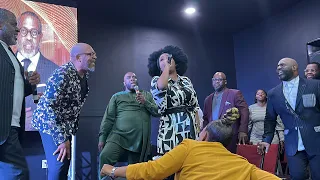 🔥Bishop Brian Moore & Lena Byrd-Miles Mic Toss @ Holy Convocation 23