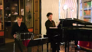 DUO TROVERO : : :  Tanti anni prima - Ave maria (A. Piazzolla)