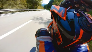 KTM Duke 390 awesome sound! RAW in Italy
