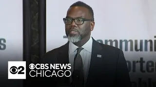 Mayor Brandon Johnson, other officials announce summer safety plan for Chicago