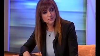 Nune Esayan. Sahmanic Ayn Koghm / Kisabac Lusamutner 04.06.12