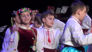 Попурі-зразковий театр народного танцю "Барви"ДМШ №1