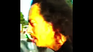 KIRK HAMMETT NERVOUS ON HIS WAY TO THE STAGE (RARE VIDEO)