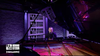 David Gray “This Year’s Love” in Howard Stern’s Studio