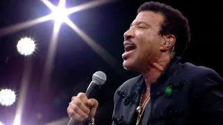 Lionel Richie - Say You, Say Me (Live at Glastonbury 2015)