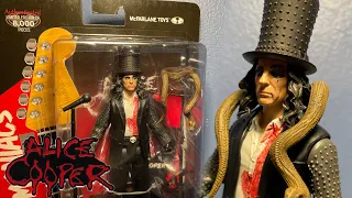 Mcfarlane Toys Metal Maniacs Alice Cooper Figure Unboxing and Review 2024