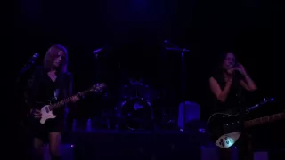 "Eternal Flame" by The Bangles, live in NYC, Aug 27, 2016