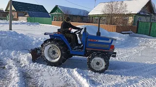 исеки 230. управлять может даже девушка