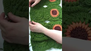 Crocheting a skirt