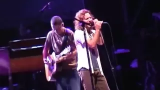 Pearl Jam- Last Kiss (Berlin 2006)