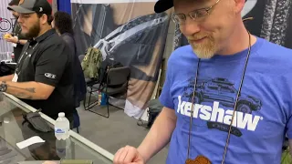 Blade Show 2023 - Kershaw made an OTF?? The Livewire