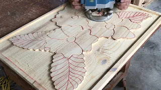 Skill of Carving Wood - Use the Machine to Make A Flower Picture with Fine Lines