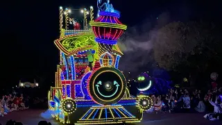 Tokyo Disneyland Electrical Parade [4K/HDR]