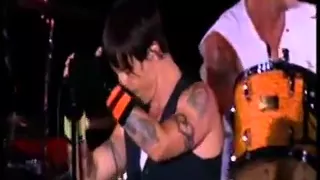 RHCP - Give It Away - Live Reading Festival 2007 - John Frusciante Solo