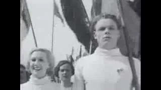 Liubov Orlova - Wide is my Motherland (movie Circus 1936)