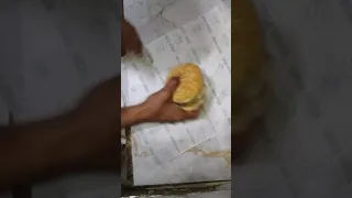 how to wrap a burger #farukchef #czn #short #streetfood #mr