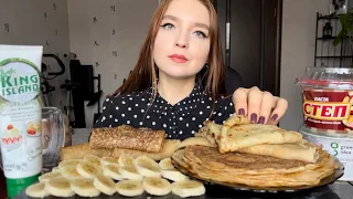 Мукбанг | Блины на пиве, сгущенка, сметана, шоколадная паста | Mukbang | Beer pancakes, sour cream🥞