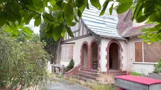 Abandoned Millionaire Family Mansion in Oak Bay With Exotic Luxury Cars Left Behind