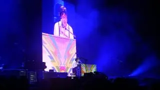 Paul McCartney - Live and Let Die & Hey Jude - live in Moscow 14.12.2011