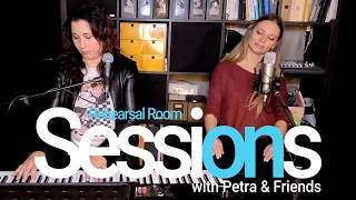 Rehearsal Room Sessions by Petra Baldauf feat.: Rita Goller - "Holding on to you"