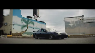 Vinyl delivering in a NFSU2's Honda Prelude