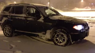 BMW X3 2004 4X4 IN SNOW