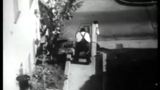The music box steps in 1979 (Laurel & Hardy)