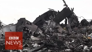 'Scene from hell' after Malaysian jet crash in Ukraine - BBC News