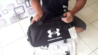 duffel under armour size xs