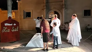 Procesión con cruz de sal por el Festival de la Sal 2024 Salinas SLP (En vivo)