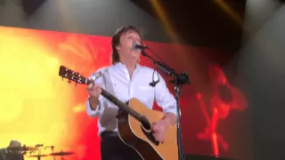 Paul McCartney "I'll Follow the Sun" Robin Hood Gala New York, NY May 12, 2015