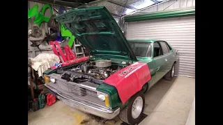 XC Ford Falcon Project: Ep 2 351 Cleveland sound! Oil and filter service XA XB