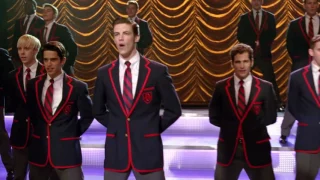 GLEE - Live While We're Young (Grant Gustin) Full HD