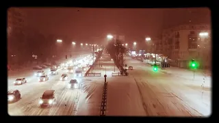 Киев ЗАСЫПАЛО снегом!Проспект Победы.Короткое замыкание/Kiev was covered with snow! Pobedy Avenue.