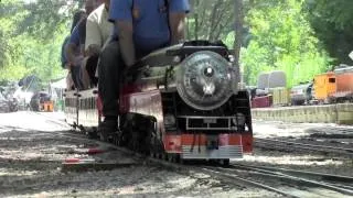 Southern Pacific 4454 "Daylight" at the Illinois Live Steamers