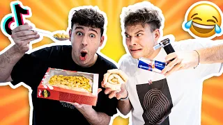 Wir testen TIKTOK FOOD LIFEHACKS ♪🌮 mit Joeys Jungle