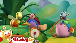 Big Bugs Band 🐞​🐛 | Visita Irlanda | Música para niños pequeños @BabyTVSP
