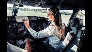 How AIRLINE PILOTS TAXI to the GATES & RUNWAYS - by @DutchPilotGirl