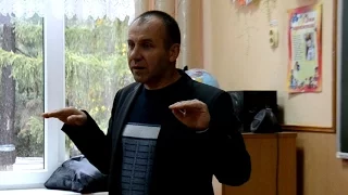 Начальник відділу освіти Яворівської РДА про Бром в Яворівській Гімназії 05-10-16