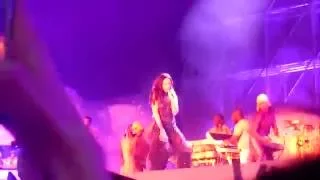 Rihanna - Work (Live @ Anti World Tour, Wembley Stadium, London, 24.6.16)