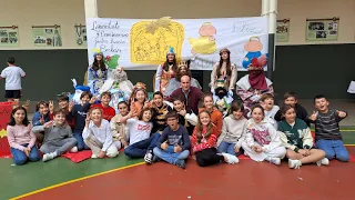 Visita de los Reyes Magos al colegio San Agustín de Ceuta.