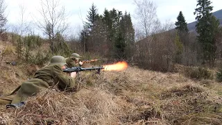 Бій за бункер: у Верхній Грабівниці реконструктори влаштували перестрілку