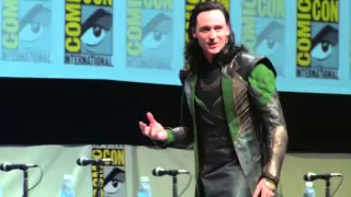 Tom Hiddleston's Comic-Con LOKI Stunt