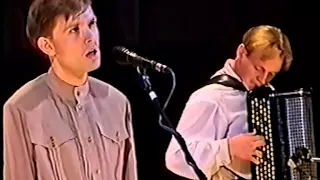 Олег Погудин и Евгений Дятлов "Военная песня" (22 июня 2000 года)