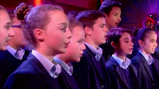 Les Petits Chanteurs de Saint Marc "Ave Maria" (live) – C à Vous – 02/01/2019