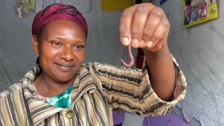 The Worm Ladies of Kibera